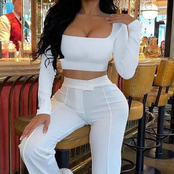 White long sleeve crop top - Picture 1 of 3